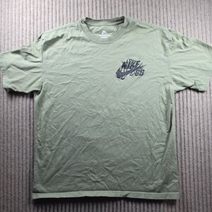 NIKE SB Max90 T-Shirt Med Men Green Black Dragon Skateboarding Graphic Crew Logo
